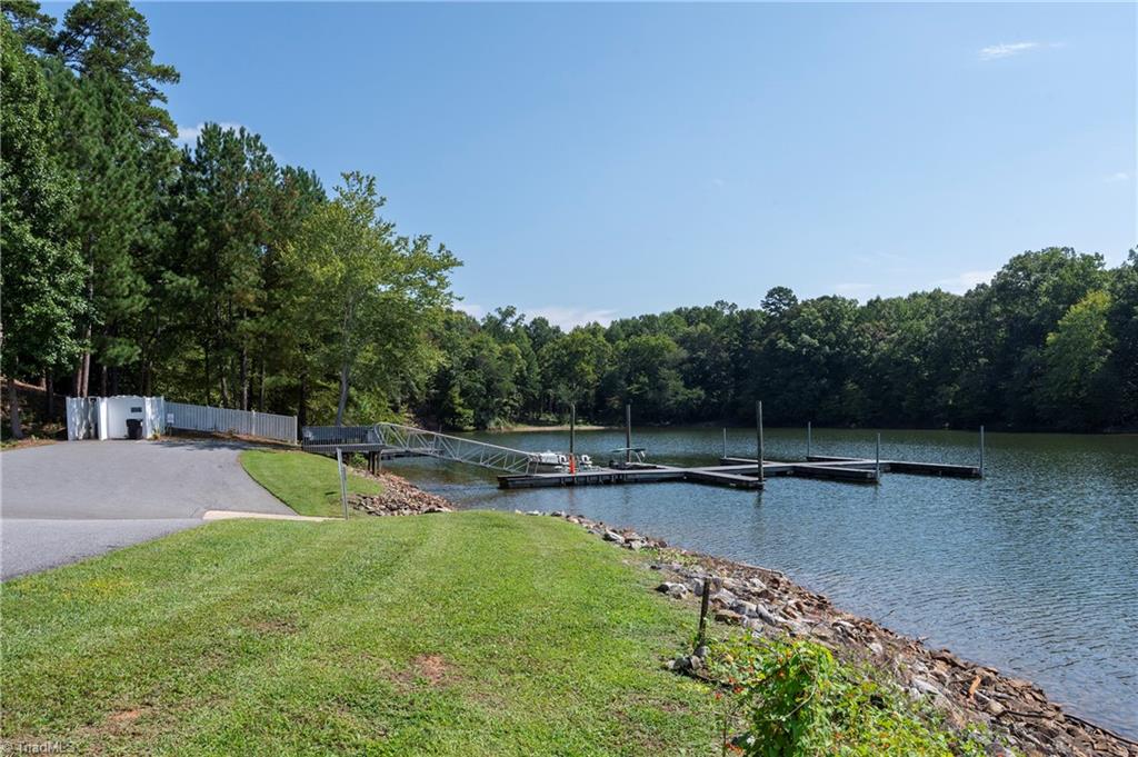 131 Beacon Ridge Drive Stony Point, NC 28678 - Photo 14 of 50 Gallery Image 14