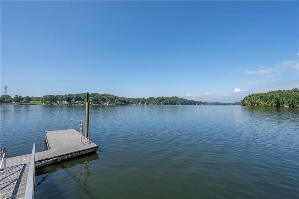 131 Beacon Ridge Drive Stony Point, NC 28678 - Photo 9 of 50 Gallery Image 9