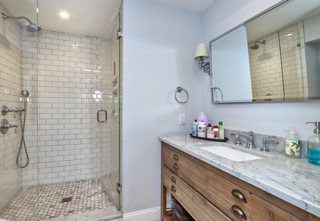 103 Appleton Street, Unit 4 Boston, MA 02116 - Photo 11 of 17