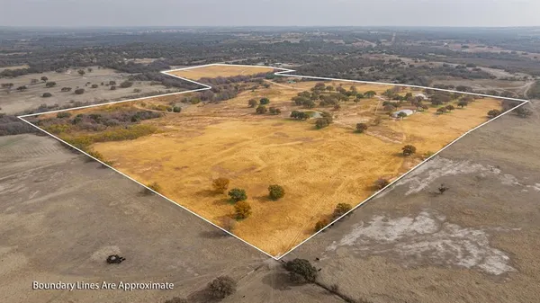 a view of an outdoor space and lake view