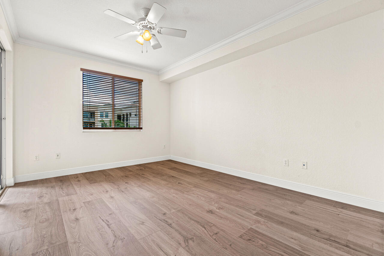 1660 Renaissance Commons Boulevard, Unit 2524 Boynton Beach, FL 33426 - Photo 17 of 38 005-1660RenaissanceCommonsBoulevard-Boyn