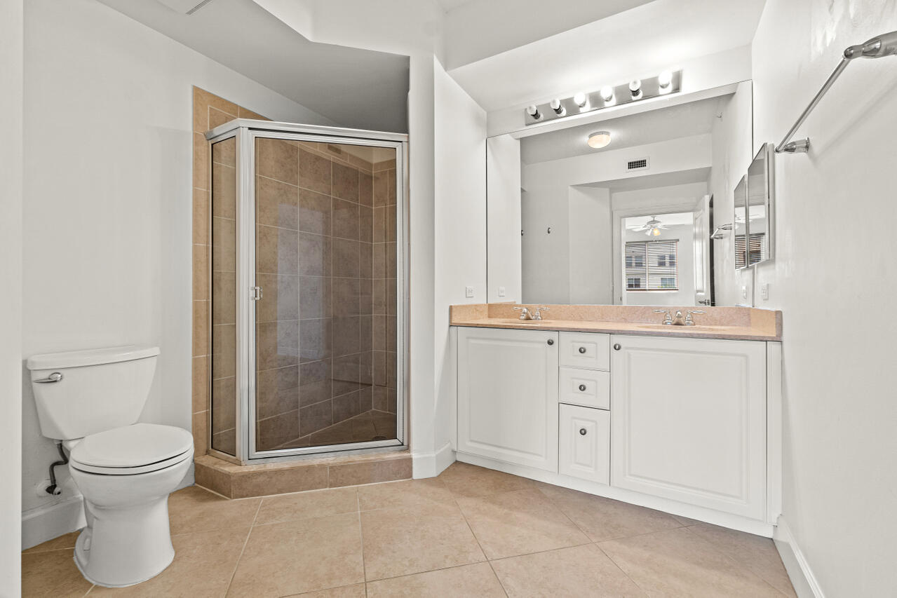 1660 Renaissance Commons Boulevard, Unit 2524 Boynton Beach, FL 33426 - Photo 19 of 38 1660Renaissance