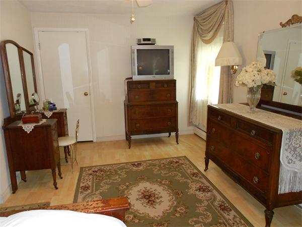 15 Heath Road Peabody, MA 01960 - Photo 14 of 20 Gallery Image 14