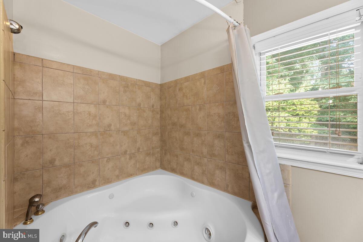 10004 Old Ardwick Ardmore Road Springdale, MD 20721 - Photo 40 of 59