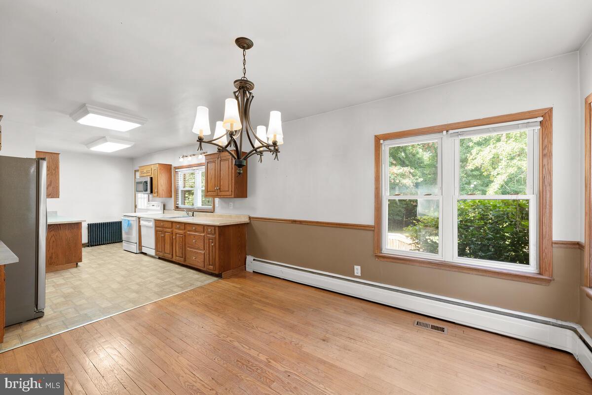 10004 Old Ardwick Ardmore Road Springdale, MD 20721 - Photo 8 of 59