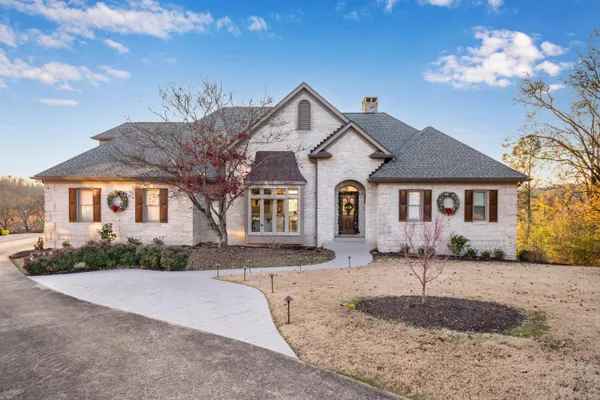 $1,200,000 | 6923 Spyglass Court, Chattanooga, TN 37416