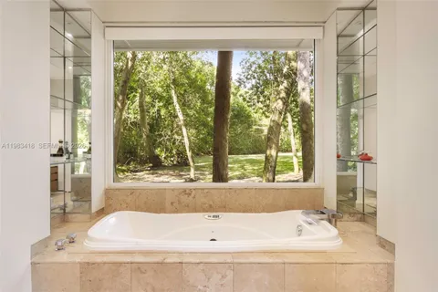 $18,500,000 | 9000 Arvida Drive, Coral Gables, FL 33156