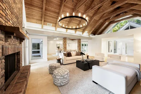 $18,500,000 | 9000 Arvida Drive, Coral Gables, FL 33156