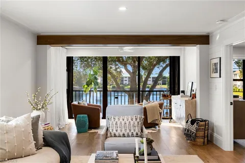 $729,777 | 3135 Riviera Drive, Unit B205, Naples, FL 34103