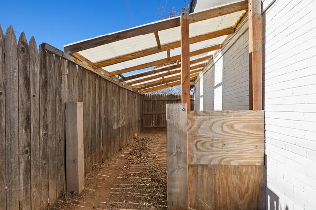 $230,000 | 5327 31st Street, Lubbock, TX 79407