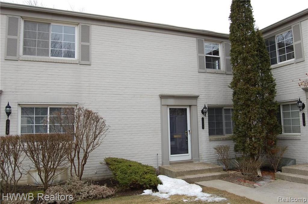 1734 Graefield Road Birmingham, MI 48009 - Photo 1 of 10