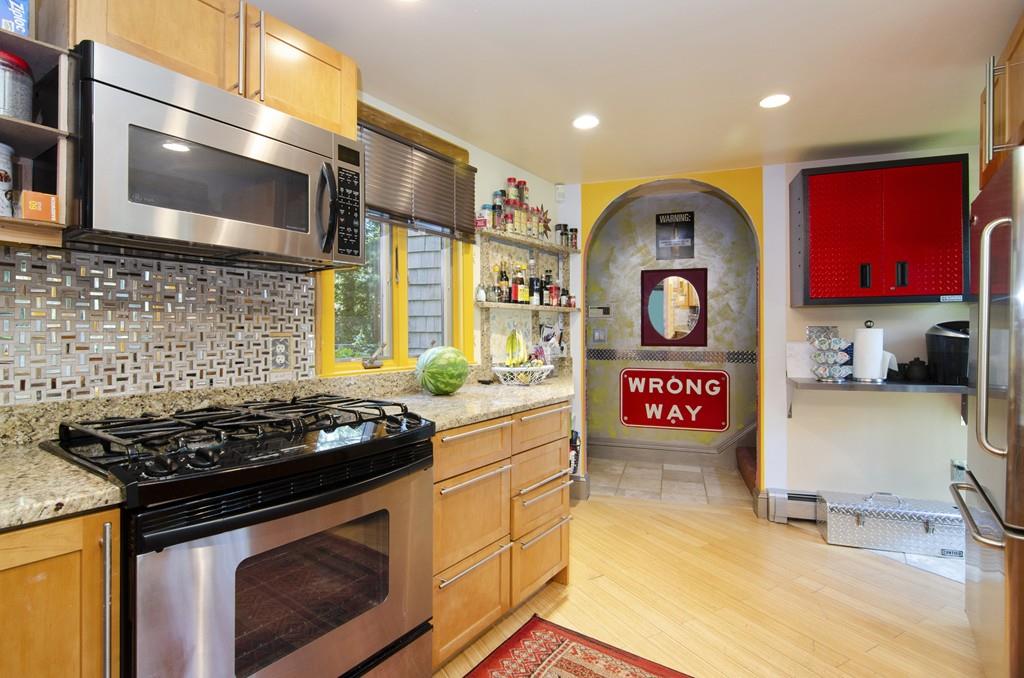 351 Main Street Barnstable, MA 02635 - Photo 12 of 27 Gallery Image 12