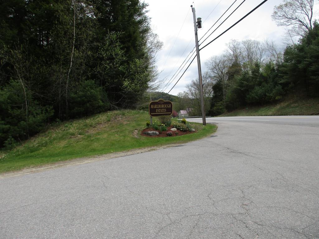 20 Gates Road, Unit 22 Marlborough, NH 03455 - Photo 3 of 12