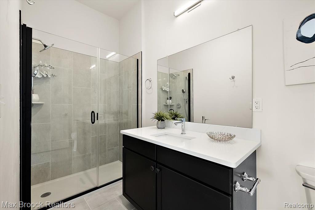 1760 East Auburn Road, Unit 2A Rochester Hills, MI 48307 - Photo 23 of 33
