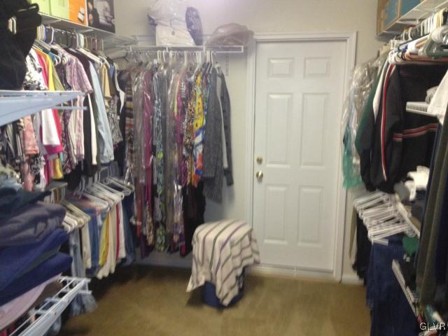 4115 Ross Road Bethlehem, PA 18020 - Photo 18 of 25 Gallery Image 18