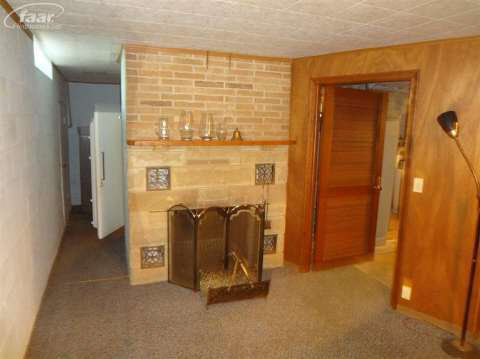 11577 Hartland Road Fenton, MI 48430 - Photo 18 of 18 20402843-17.JPG