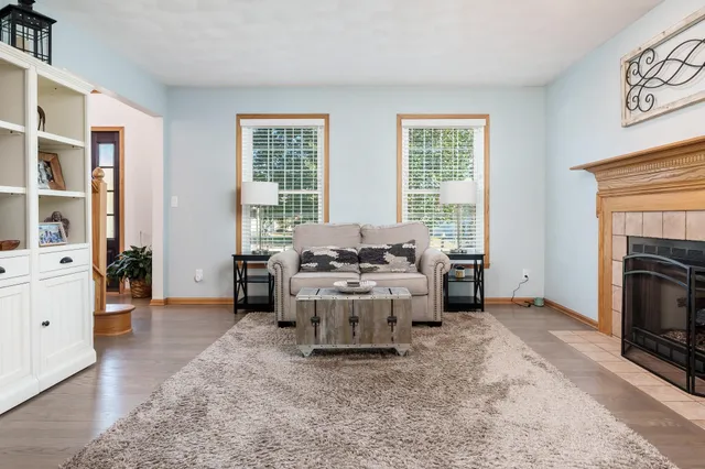 $425,000 | 4621 Lindbloom Lane, Cherry Valley, IL 61016