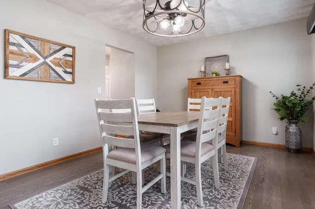 $425,000 | 4621 Lindbloom Lane, Cherry Valley, IL 61016