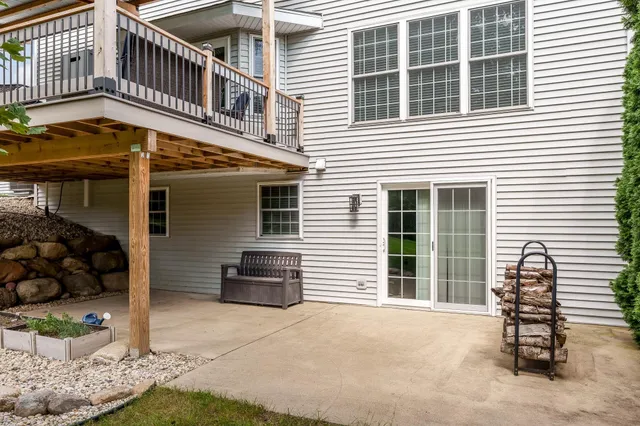 $425,000 | 4621 Lindbloom Lane, Cherry Valley, IL 61016