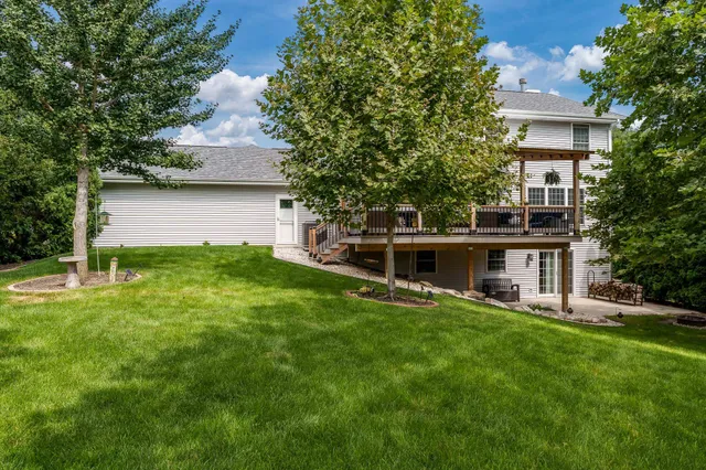 $425,000 | 4621 Lindbloom Lane, Cherry Valley, IL 61016