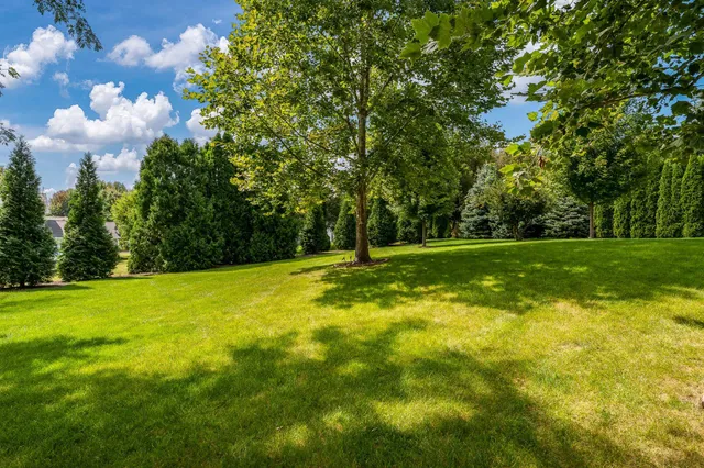 $425,000 | 4621 Lindbloom Lane, Cherry Valley, IL 61016