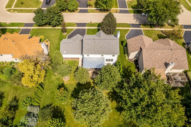 $425,000 | 4621 Lindbloom Lane, Cherry Valley, IL 61016