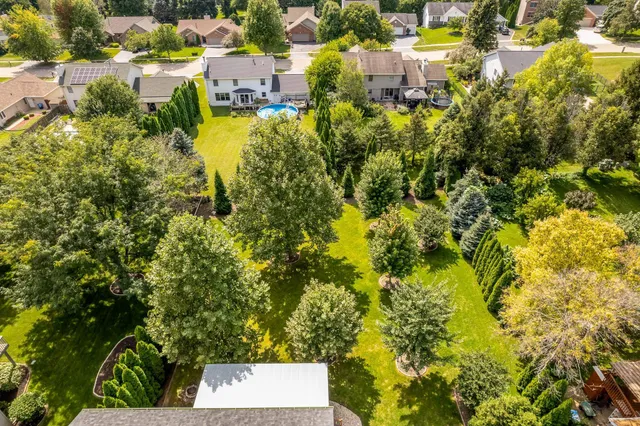 $425,000 | 4621 Lindbloom Lane, Cherry Valley, IL 61016