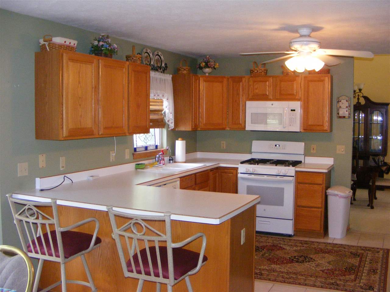 207 Taylor Ridge Belvidere, IL 61008 - Photo 2 of 25 Gallery Image 2