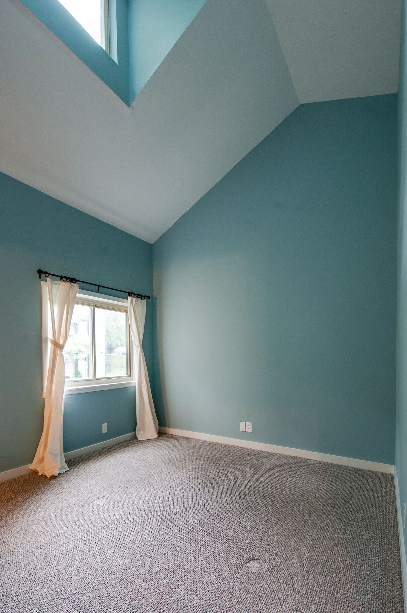 115 Summit Ridge Court Nashville, TN 37215 - Photo 15 of 31 Gallery Image 15