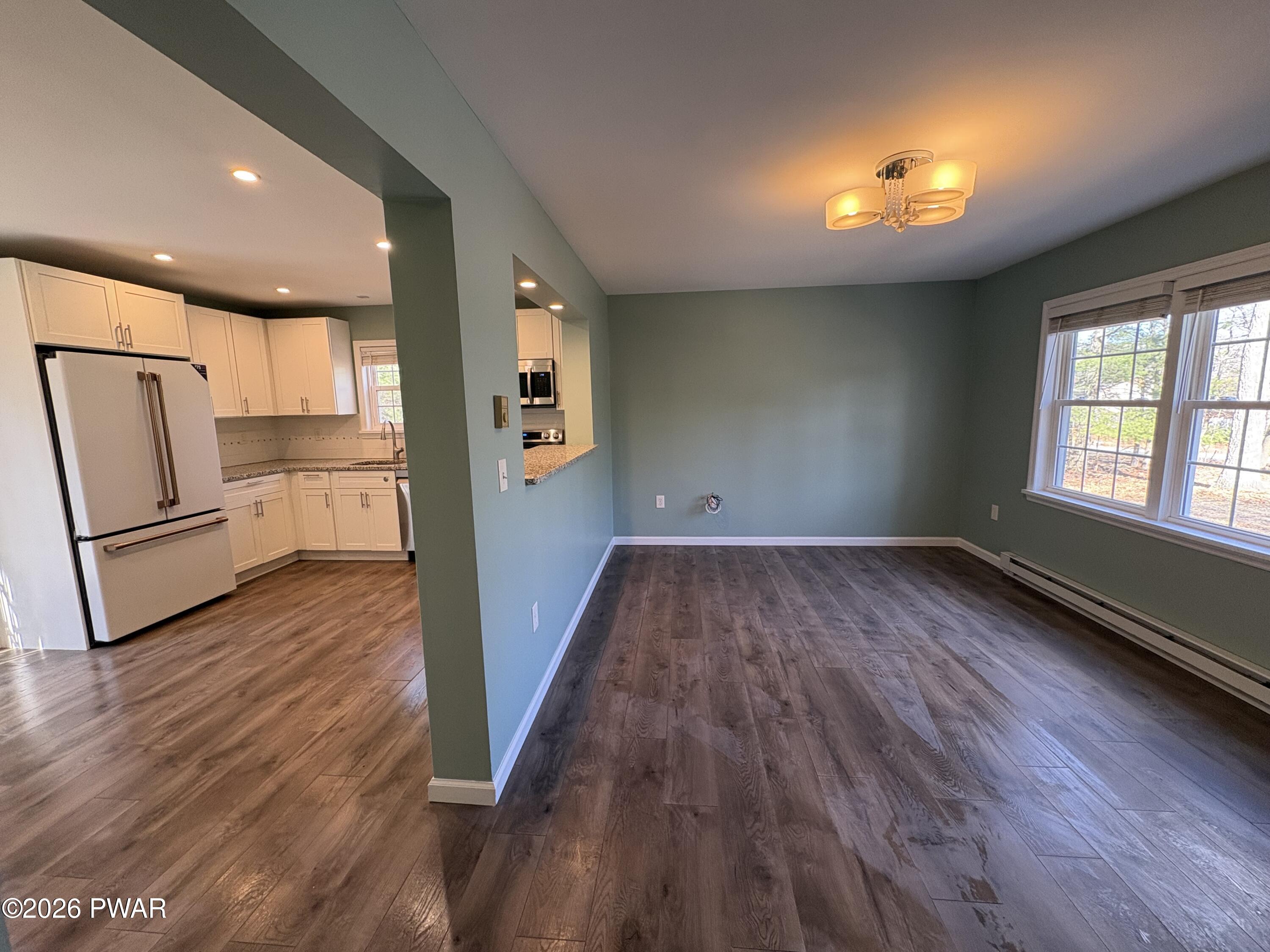 111 Doolan Road Dingmans Ferry, PA 18328 - Photo 4 of 30