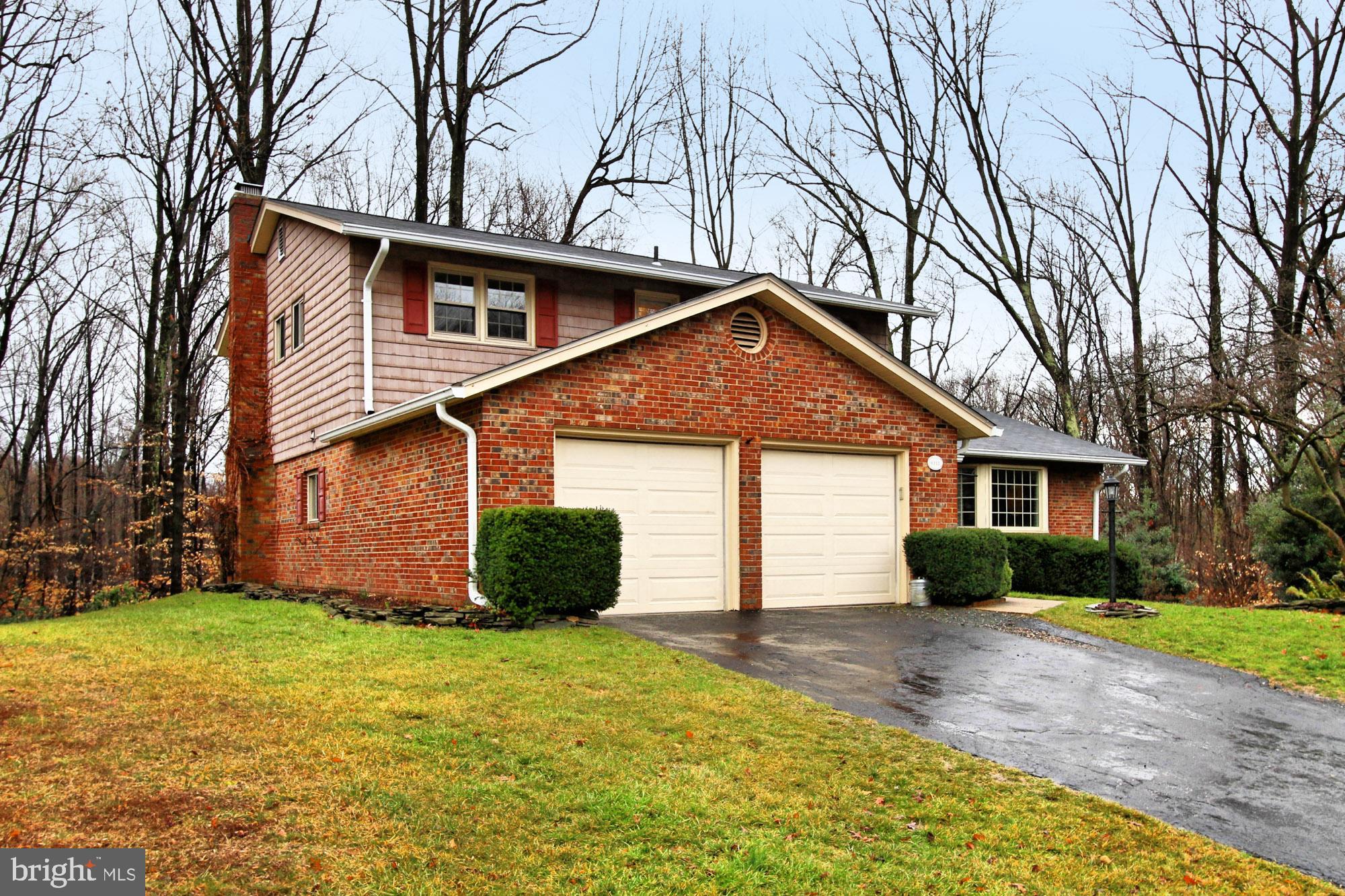 6113 Lorcom Court Springfield, VA 22152 - Photo 2 of 47 Gallery Image 2