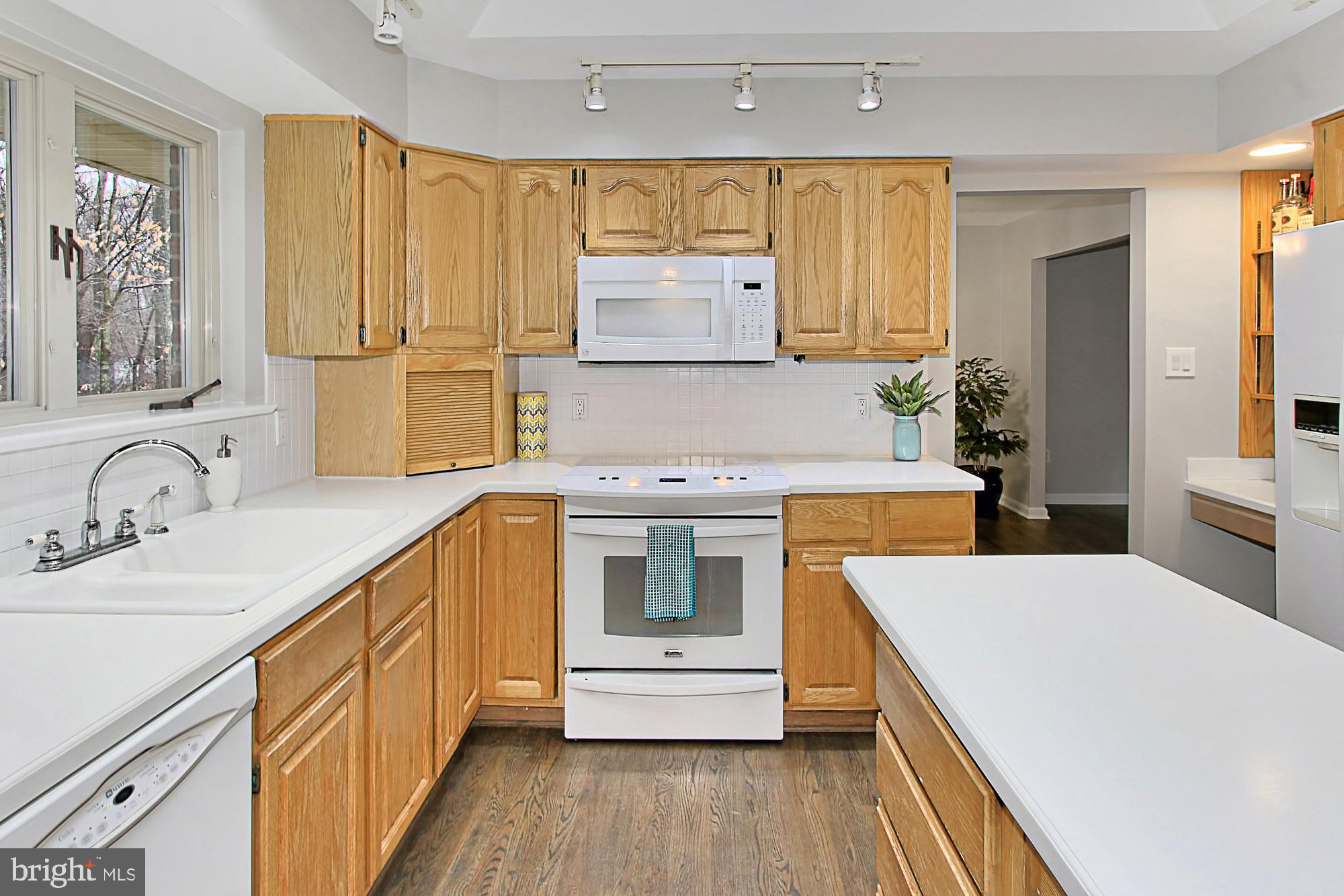 6113 Lorcom Court Springfield, VA 22152 - Photo 14 of 47 Gallery Image 14