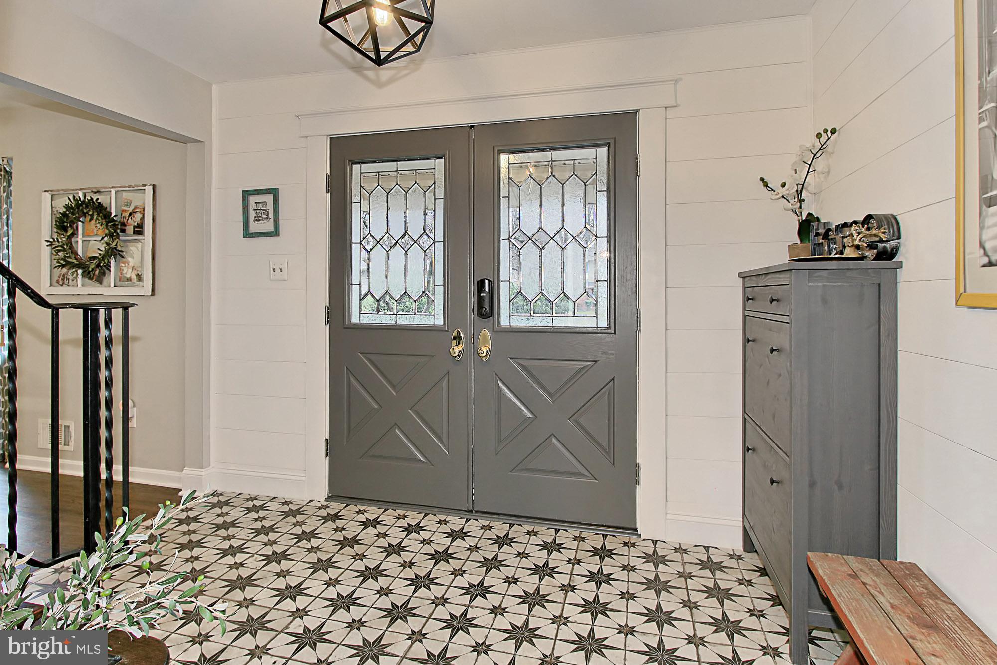 6113 Lorcom Court Springfield, VA 22152 - Photo 5 of 47 Gallery Image 5