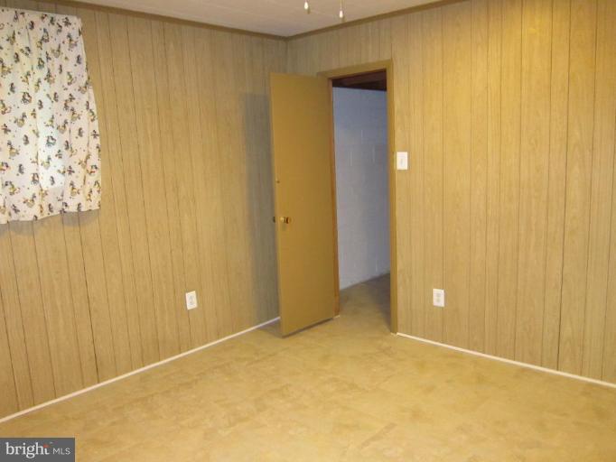11521 Taber Street Silver Spring, MD 20902 - Photo 14 of 23 Bedroom #5