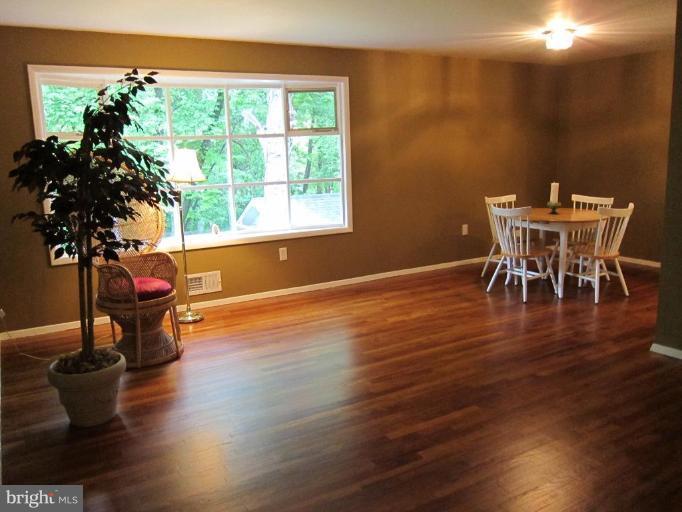 11521 Taber Street Silver Spring, MD 20902 - Photo 5 of 23 Living Room/Dining Room