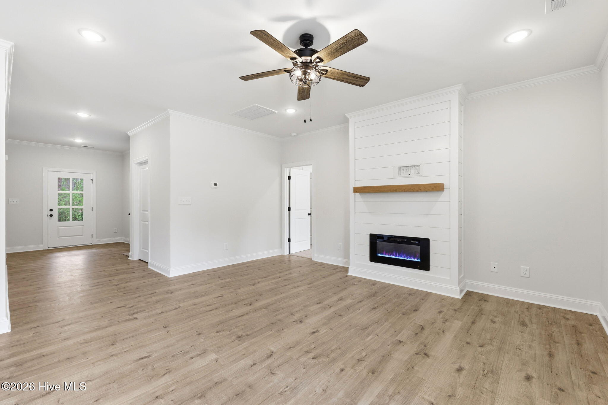 16651 Rabbit Run Court Wagram, NC 28396 - Photo 7 of 37