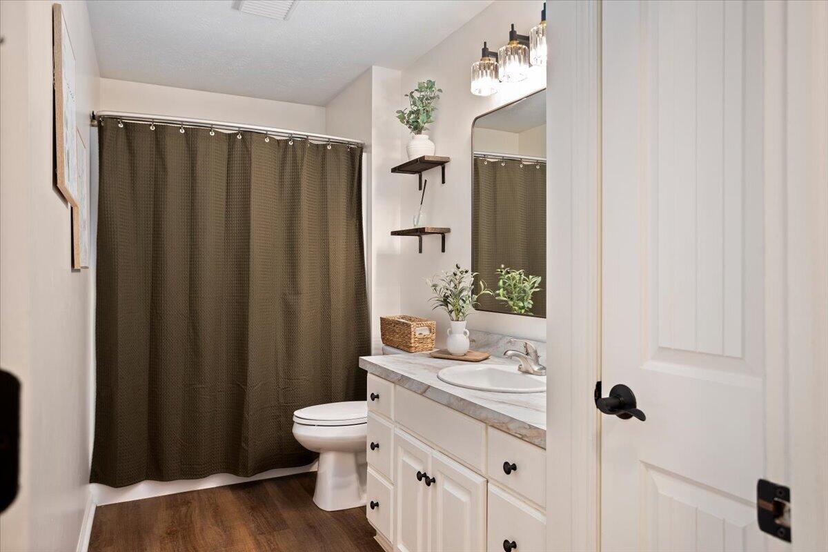 1802 Cedar Tree Drive Jenison, MI 49428 - Photo 23 of 41 30-AAP_0795