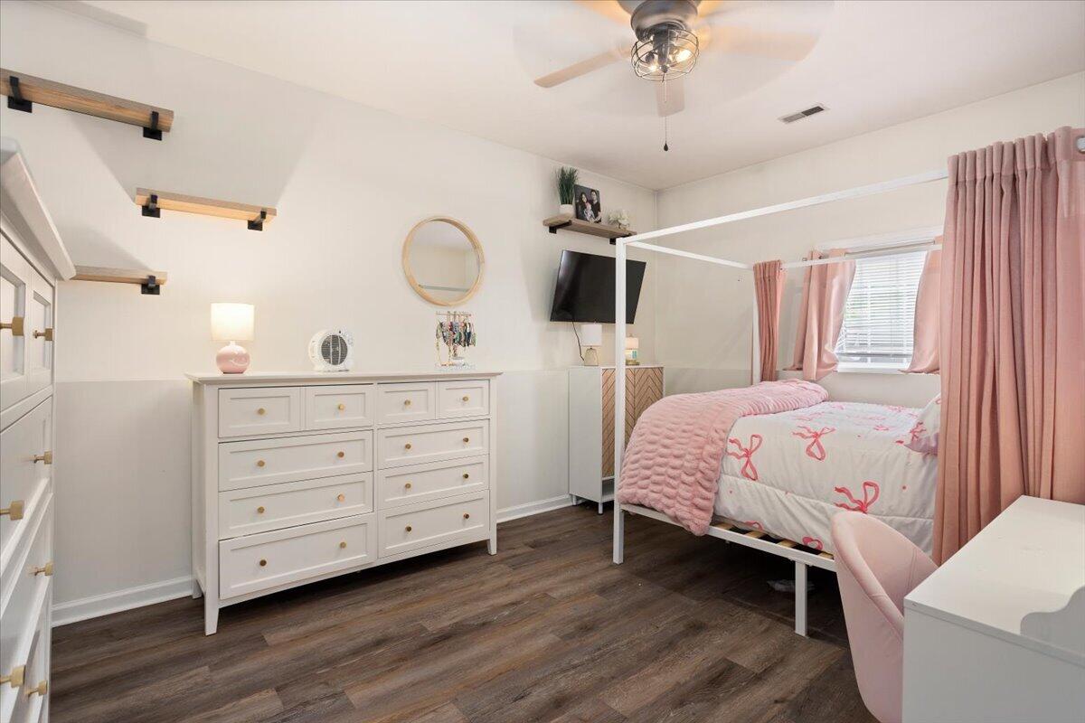 1802 Cedar Tree Drive Jenison, MI 49428 - Photo 33 of 41 lower level bedroom