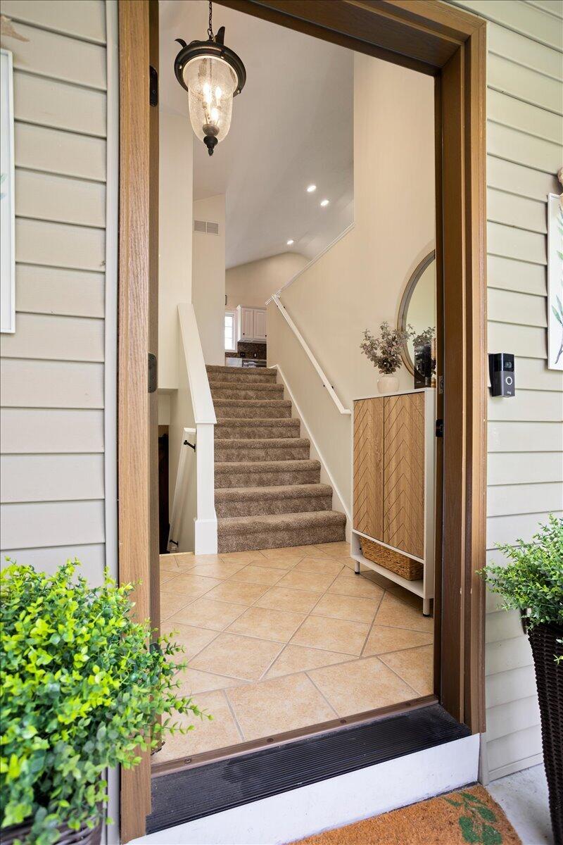 1802 Cedar Tree Drive Jenison, MI 49428 - Photo 4 of 41 front entry