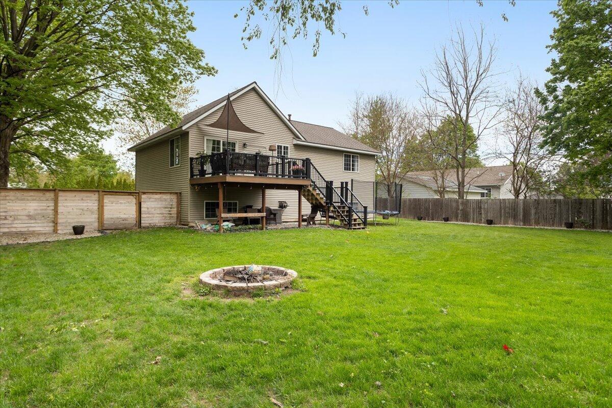 1802 Cedar Tree Drive Jenison, MI 49428 - Photo 41 of 41 firepit