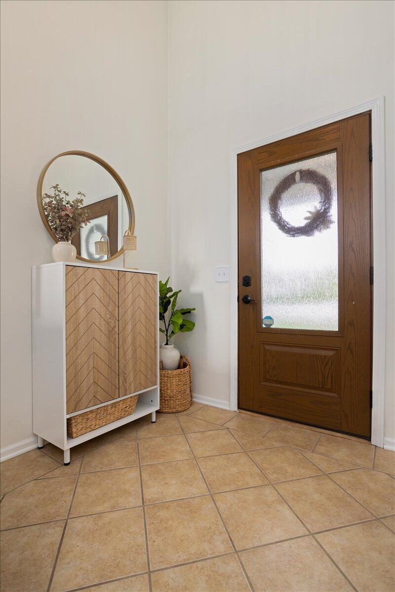 1802 Cedar Tree Drive Jenison, MI 49428 - Photo 5 of 41 front entry