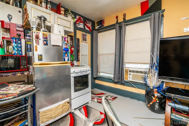 a very nice looking room with many windows