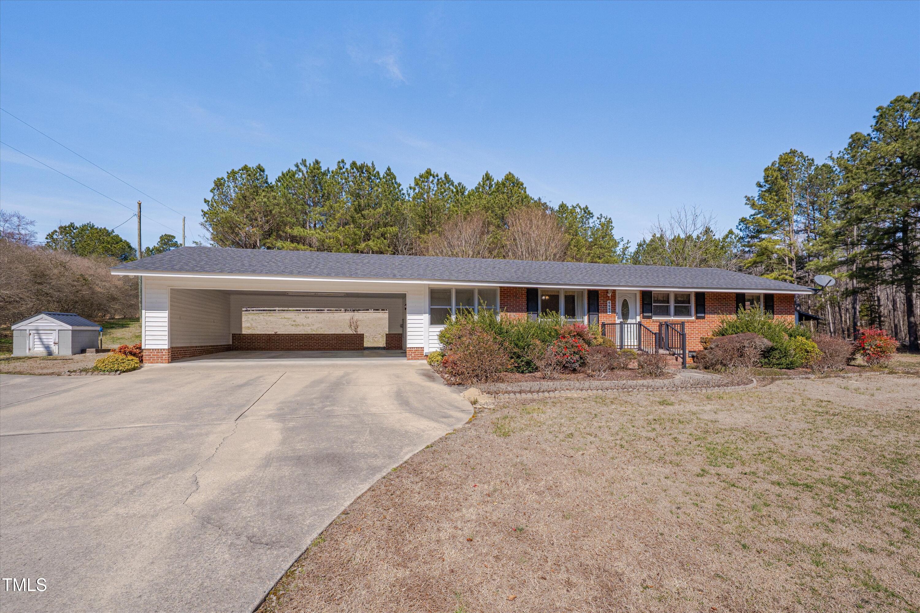 02-6605 Pearces Rd -2