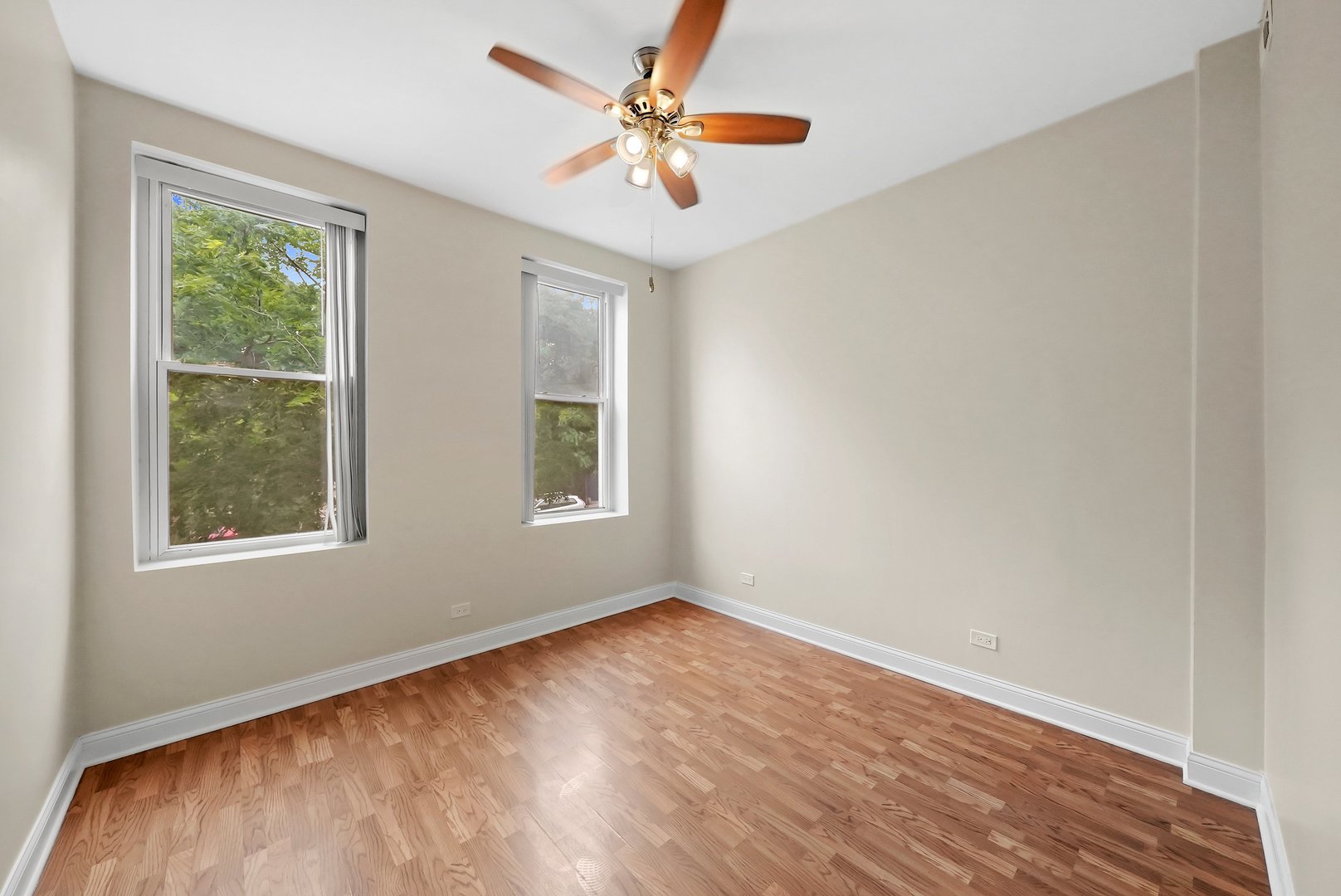 2014 South Throop Street Chicago, IL 60608 - Photo 14 of 27