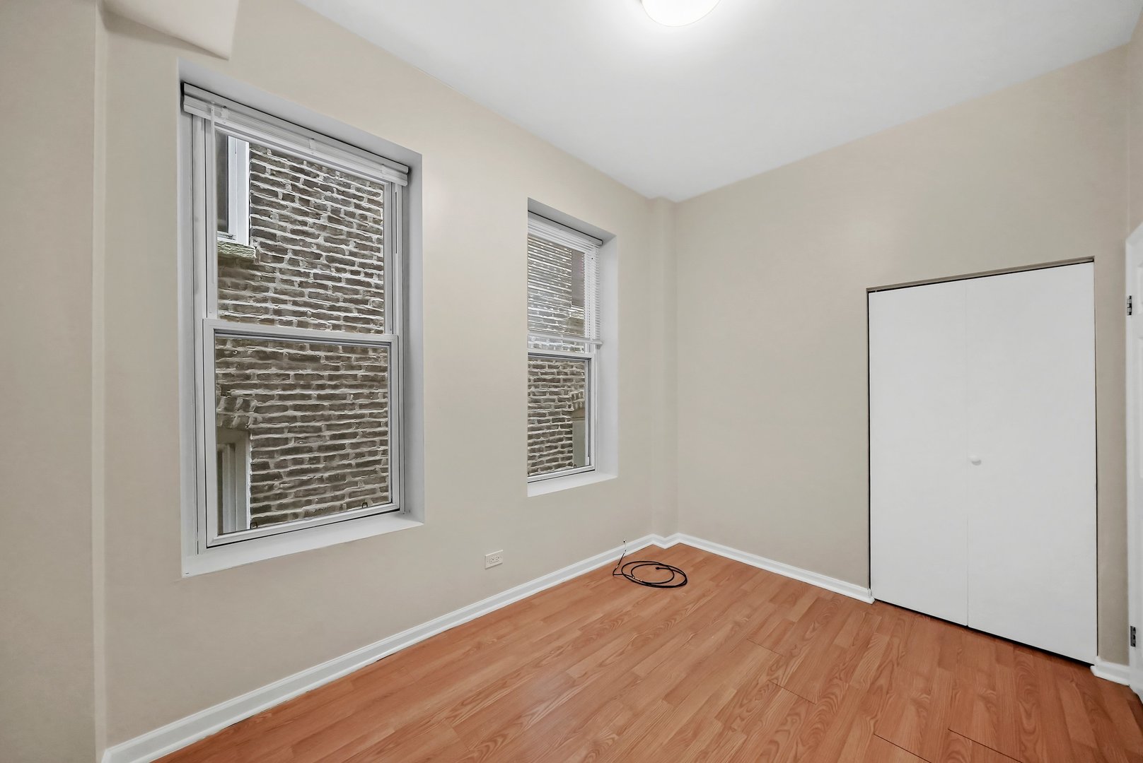 2014 South Throop Street Chicago, IL 60608 - Photo 15 of 27