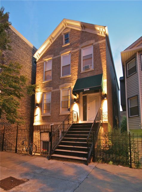 2014 South Throop Street Chicago, IL 60608 - Photo 2 of 27