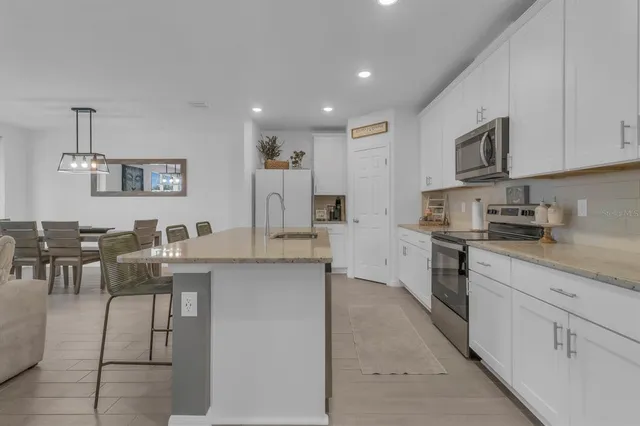 $425,000 | 4675 Sidesaddle Trail, St. Cloud, FL 34772