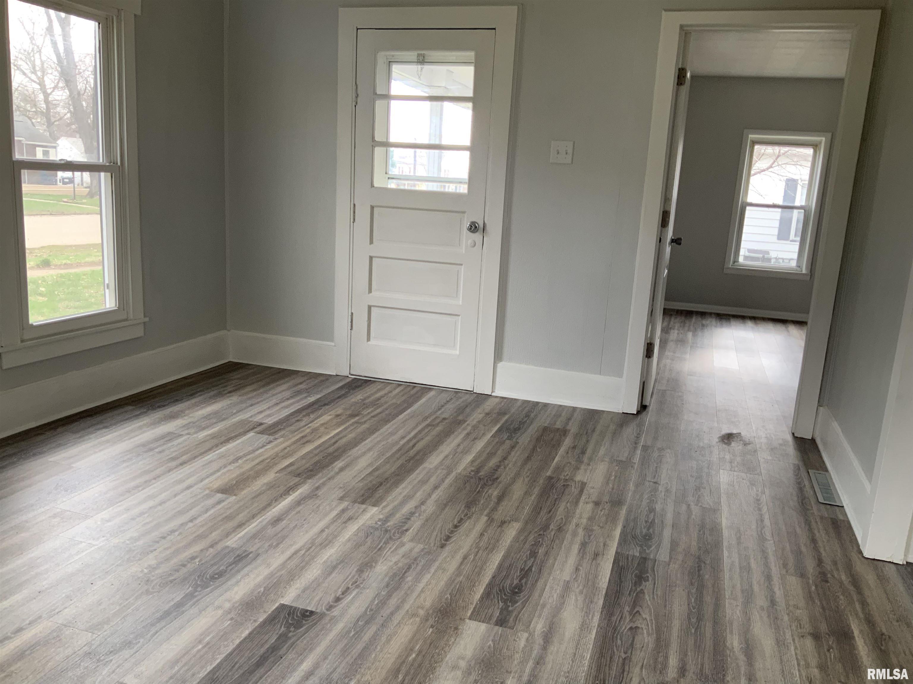 520 West Beech Street Chillicothe, IL 61523 - Photo 12 of 22