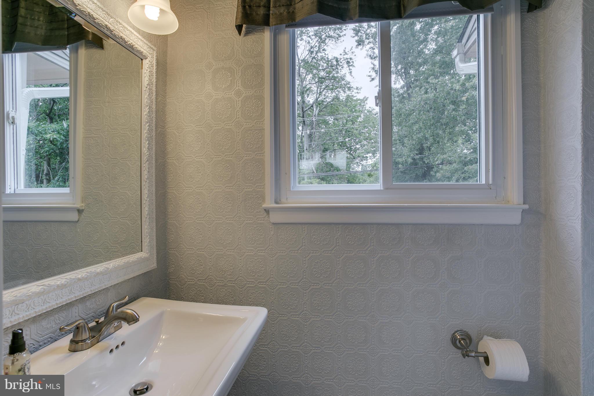 9802 Southall Road Randallstown, MD 21133 - Photo 13 of 30 Bath