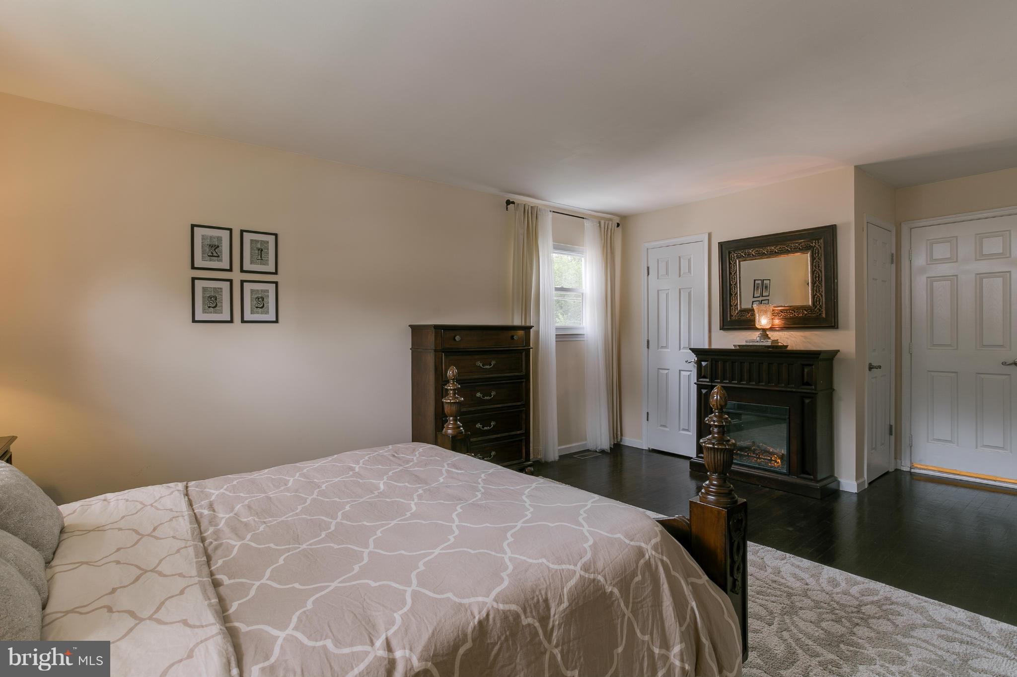 9802 Southall Road Randallstown, MD 21133 - Photo 16 of 30 Bedroom (Master)